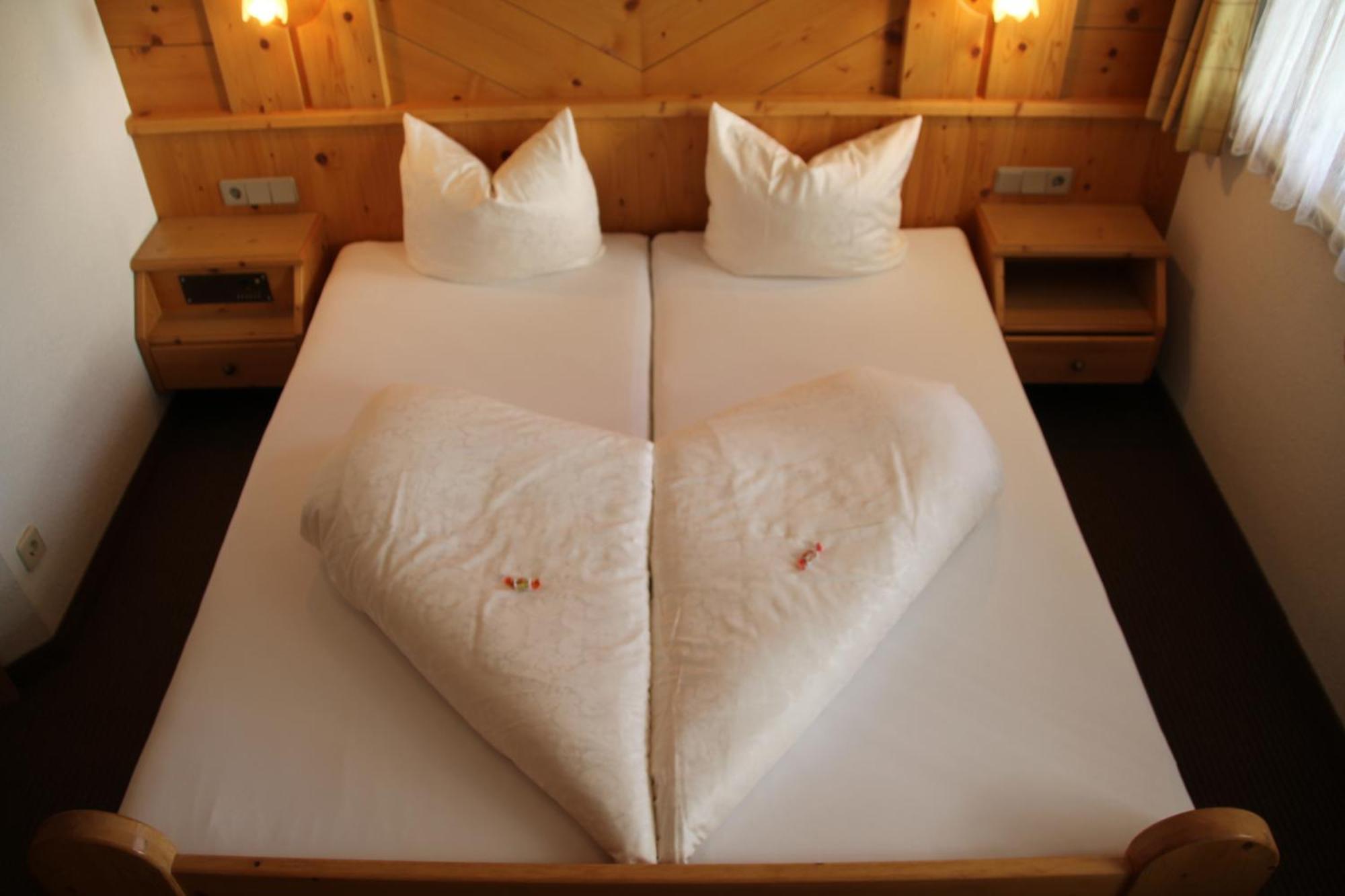 Hotel Garni Apart Elfriede Fiss Oda fotoğraf