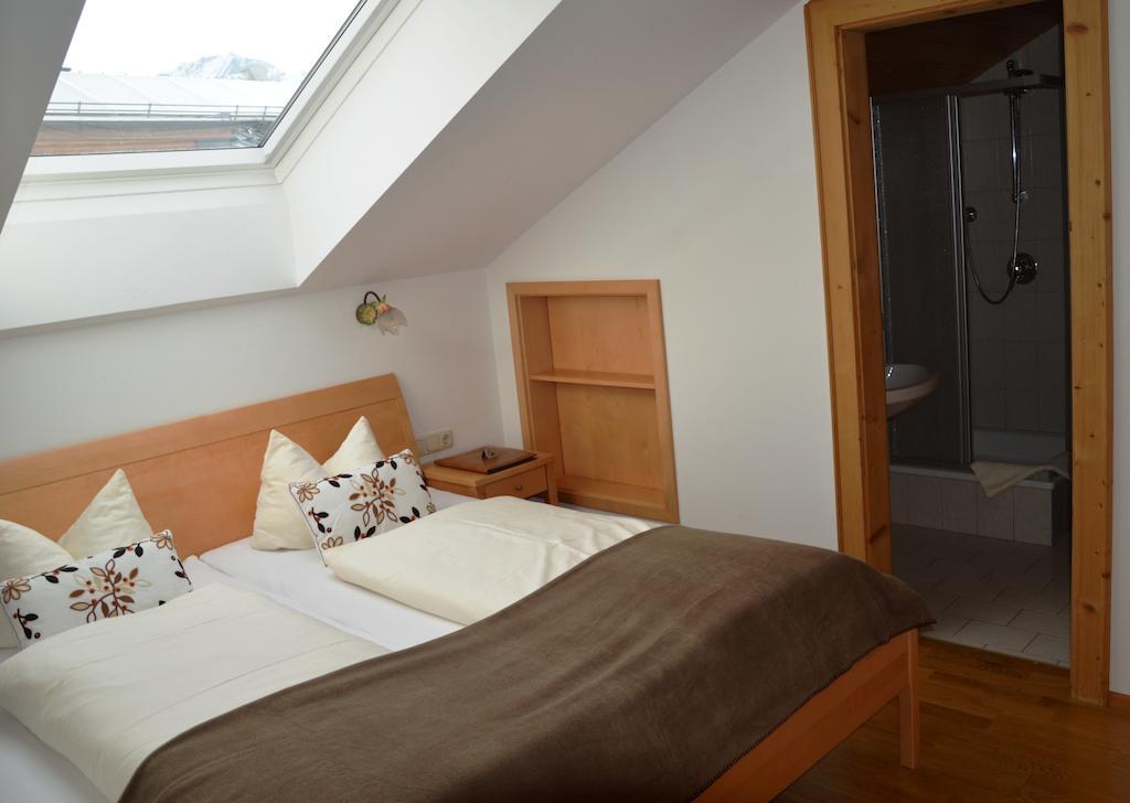 Hotel Garni Apart Elfriede Fiss Oda fotoğraf